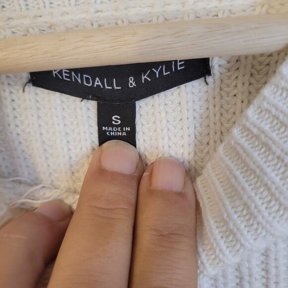 Kendall & Kylie Oversize Cropped Sweater Women's S‎ White Ribbed Knit Round Neck - Picture 4 of 7